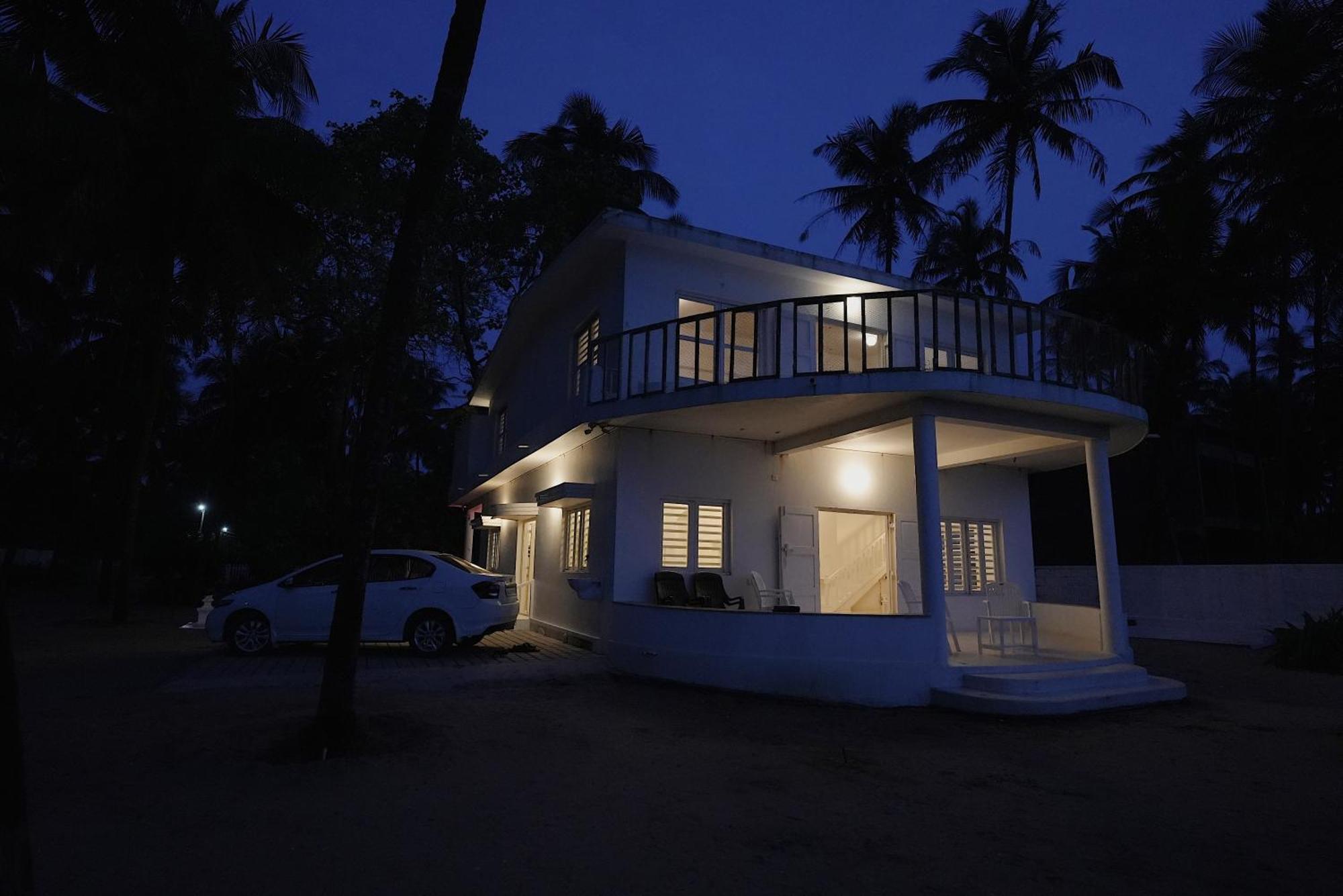 Beach At The White House Udupi Exterior photo