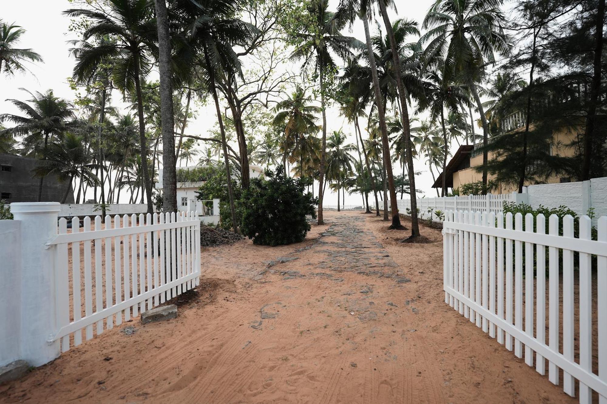 Beach At The White House Udupi Exterior photo